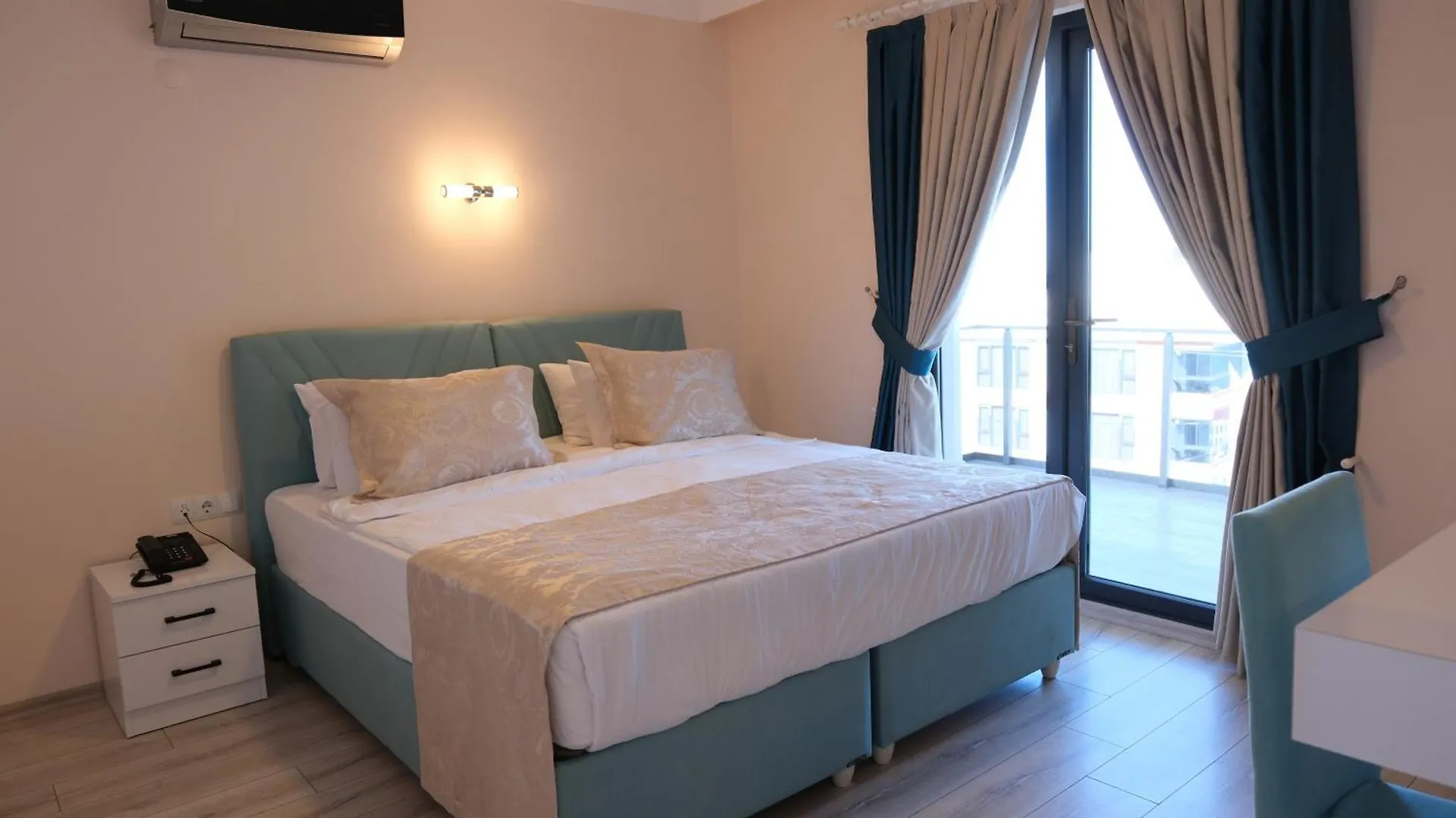 Sahin Tepesi Suite Otel Trebizonda 2*,  Turquia